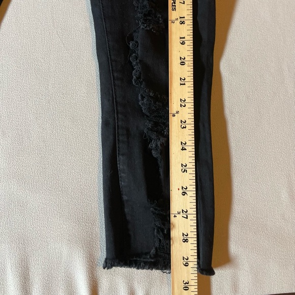 REDFOX BLACK JEANS. - Picture 9 of 11